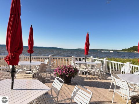 Tiny photo for 2305 US-131 N #204, Traverse City, MI 49684 (MLS # 1942182)