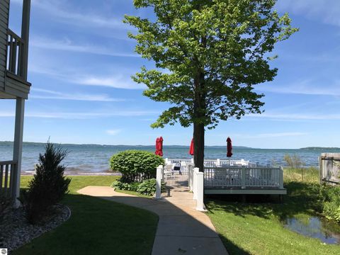 Tiny photo for 2305 US-131 N #204, Traverse City, MI 49684 (MLS # 1942182)