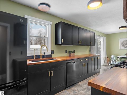 Tiny photo for 1650 Rasho Road, Traverse City, MI 49696 (MLS # 1942144)