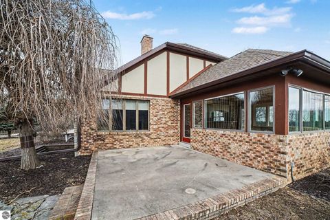 Tiny photo for 4144 Fairway Lane, Mt Pleasant, MI 48858 (MLS # 1942968)