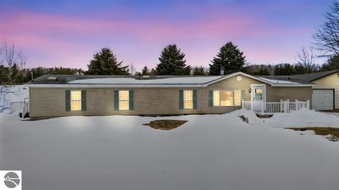 Tiny photo for 305 N Advance Road, East Jordan, MI 49727 (MLS # 1943081)