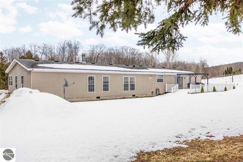 Tiny photo for 305 N Advance Road, East Jordan, MI 49727 (MLS # 1943081)