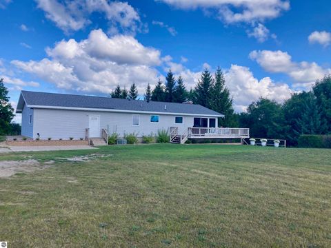 Tiny photo for 3800 N 13 Road, Mesick, MI 49668 (MLS # 1942844)