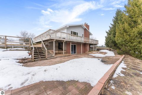 Tiny photo for 3800 N 13 Road, Mesick, MI 49668 (MLS # 1942844)