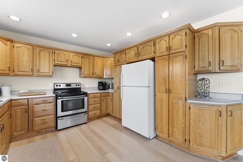 Tiny photo for 3800 N 13 Road, Mesick, MI 49668 (MLS # 1942844)