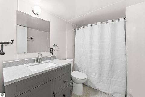 Tiny photo for 3800 N 13 Road, Mesick, MI 49668 (MLS # 1942844)