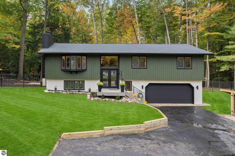 Photo of 4467 S Rainbow Court, Williamsburg, MI 49690 (MLS # 1951654)