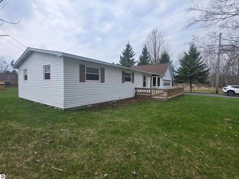 Tiny photo for 707 Sawyer St, East Tawas, MI 48730 (MLS # 1944242)
