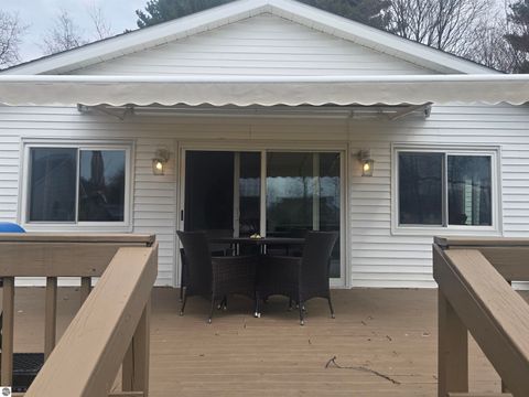 Tiny photo for 707 Sawyer St, East Tawas, MI 48730 (MLS # 1944242)