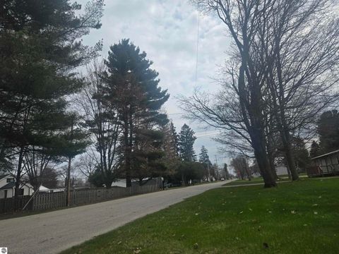 Tiny photo for 707 Sawyer St, East Tawas, MI 48730 (MLS # 1944242)