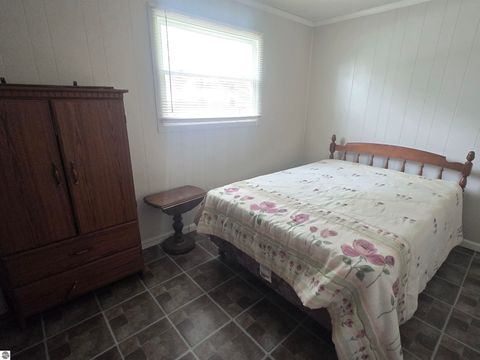 Tiny photo for 707 Sawyer St, East Tawas, MI 48730 (MLS # 1944242)