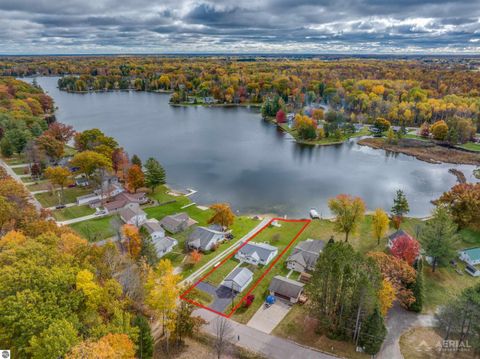 Tiny photo for 8483 Lakeview, Hale, MI 48739 (MLS # 1943027)