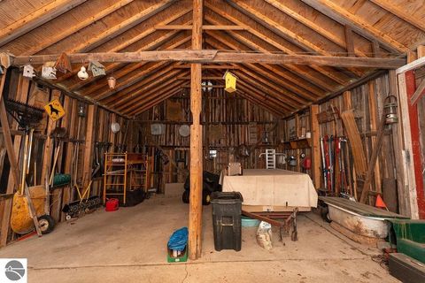 Tiny photo for 1227 E Washington Road, Farwell, MI 48622 (MLS # 1942823)