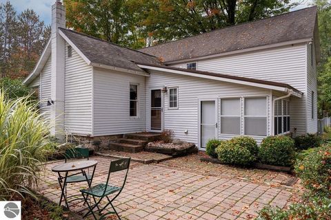 Tiny photo for 1227 E Washington Road, Farwell, MI 48622 (MLS # 1942823)