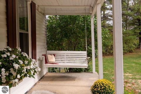 Tiny photo for 1227 E Washington Road, Farwell, MI 48622 (MLS # 1942823)