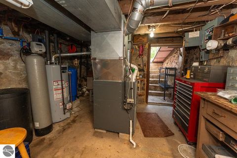 Tiny photo for 1227 E Washington Road, Farwell, MI 48622 (MLS # 1942823)