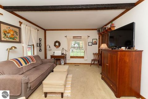 Tiny photo for 1227 E Washington Road, Farwell, MI 48622 (MLS # 1942823)