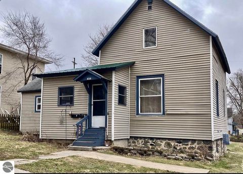 Tiny photo for 316 E Bremer Street, Cadillac, MI 49601 (MLS # 1945078)