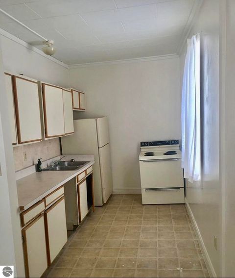 Tiny photo for 316 E Bremer Street, Cadillac, MI 49601 (MLS # 1945078)
