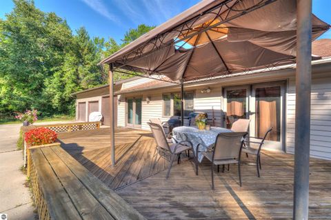 Tiny photo for 93 County Road 441, Manistique, MI 49854 (MLS # 1945464)