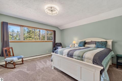 Tiny photo for 93 County Road 441, Manistique, MI 49854 (MLS # 1945464)