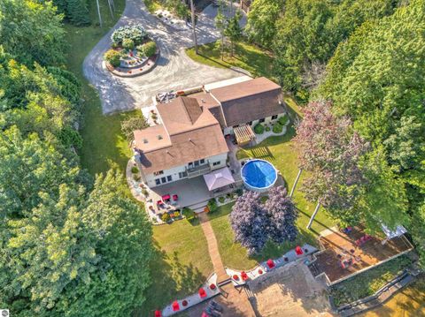 Tiny photo for 93 County Road 441, Manistique, MI 49854 (MLS # 1945464)