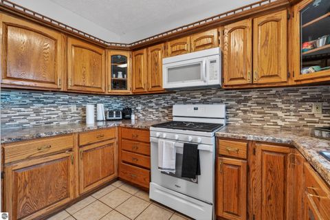 Tiny photo for 93 County Road 441, Manistique, MI 49854 (MLS # 1945464)
