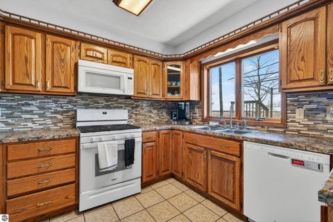 Tiny photo for 93 County Road 441, Manistique, MI 49854 (MLS # 1945464)