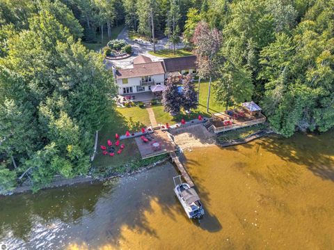 Tiny photo for 93 County Road 441, Manistique, MI 49854 (MLS # 1945464)