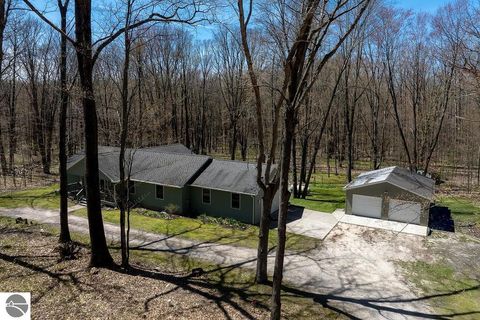 Tiny photo for 2795 Spruce Hill Drive, Farwell, MI 48622 (MLS # 1944736)