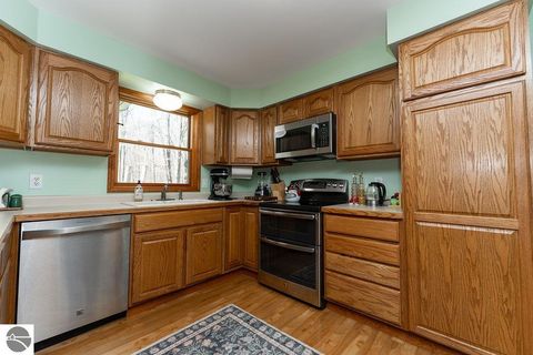 Tiny photo for 2795 Spruce Hill Drive, Farwell, MI 48622 (MLS # 1944736)