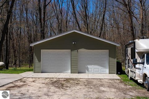 Tiny photo for 2795 Spruce Hill Drive, Farwell, MI 48622 (MLS # 1944736)