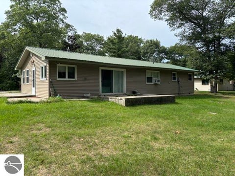 Tiny photo for 21 W Oak Street, Au Gres, MI 48703 (MLS # 1950353)