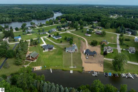 Tiny photo for 1081 Bundy Drive, Lake Isabella, MI 48893 (MLS # 1947546)
