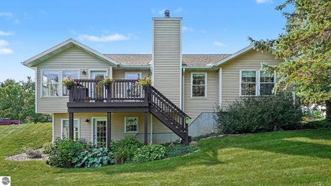 Tiny photo for 1010 Tee Drive, Lake Isabella, MI 48893 (MLS # 1950544)