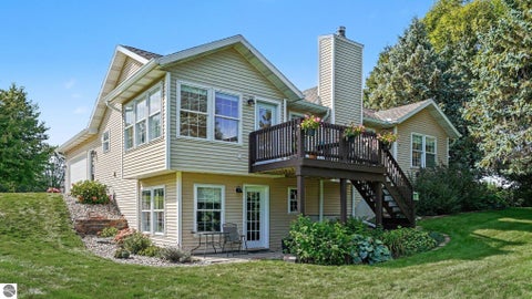Tiny photo for 1010 Tee Drive, Lake Isabella, MI 48893 (MLS # 1950544)