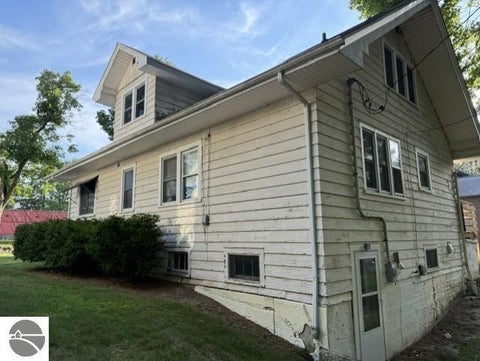 Tiny photo for 707 W Center Street, Alma, MI 48801 (MLS # 1948047)