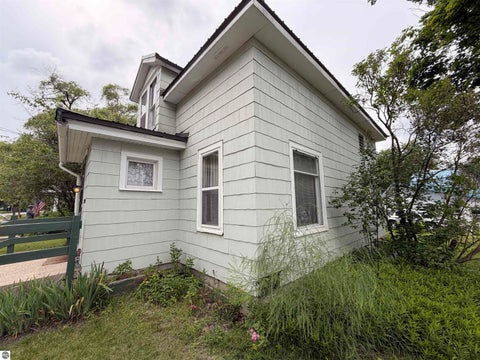 Tiny photo for 1107 Michigan Avenue, Alma, MI 48801 (MLS # 1949071)