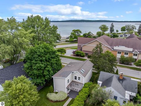 Tiny photo for 509 Cedar Street, Traverse City, MI 49684 (MLS # 1947017)