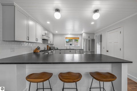 Tiny photo for 509 Cedar Street, Traverse City, MI 49684 (MLS # 1947017)