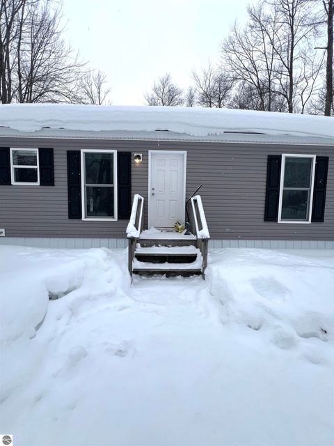 Tiny photo for 3437 US-131 N, Kalkaska, MI 49646 (MLS # 1942094)