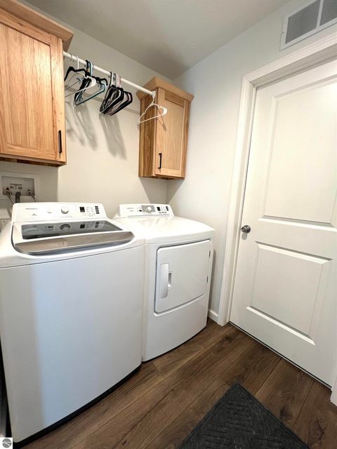 Tiny photo for 3437 US-131 N, Kalkaska, MI 49646 (MLS # 1942094)