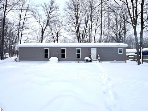 Tiny photo for 3437 US-131 N, Kalkaska, MI 49646 (MLS # 1942094)