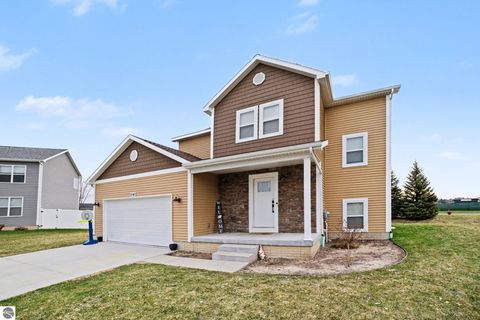 Photo of 1541 Batson Place, Mt Pleasant, MI 48858 (MLS # 1943765)