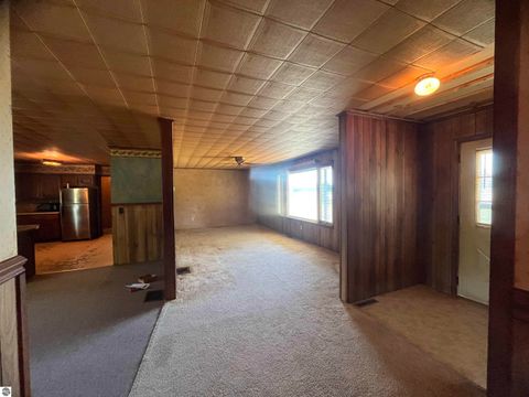 Tiny photo for 2600 W Schmeid Road, Six Lakes, MI 48886 (MLS # 1946078)