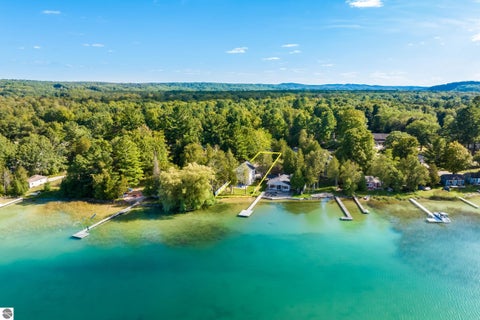 Tiny photo for 560 E Harbor Highway, Maple City, MI 49664 (MLS # 1951037)