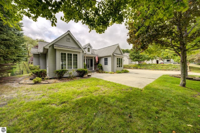 4445 Silver Valley Lane