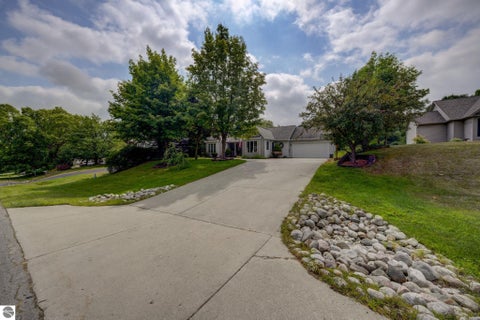 Tiny photo for 4445 Silver Valley Lane, Traverse City, MI 49684 (MLS # 1949997)
