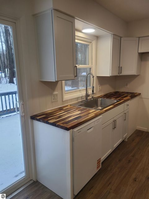 Tiny photo for 4805 Chippewa Road, Oscoda, MI 48750 (MLS # 1942987)