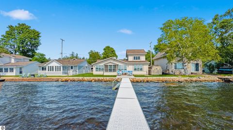 Tiny photo for 1027 E Lake Mitchell Drive, Cadillac, MI 49601 (MLS # 1947851)